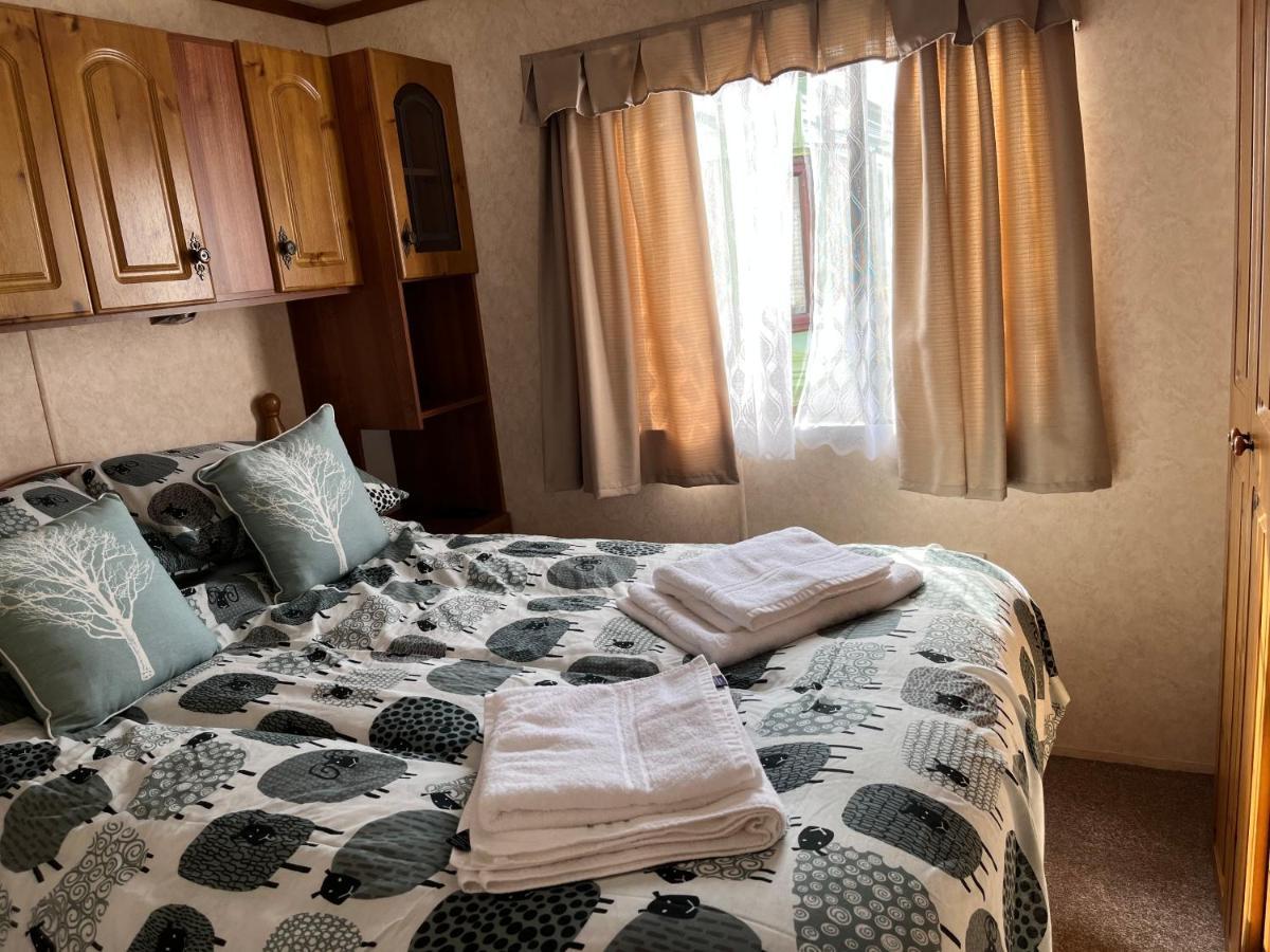 Cosy Country Style Static * Aberystwyth