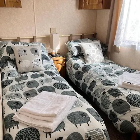 Cosy Country Style Static Holiday Home Aberystwyth Exterior foto